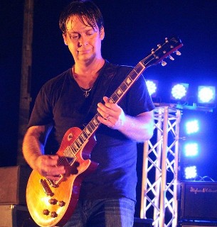 MICHAEL THOMAS - NEBRASKA ROCK BAND